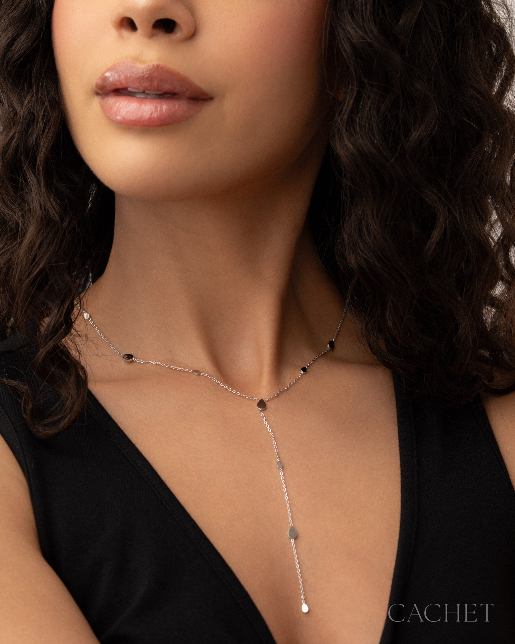 Estimé Rhodium Necklace